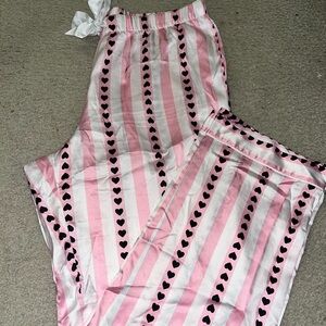 🆕 Victoria’s Secret Striped Heart Pattern Silky Pajama Pants Sz L